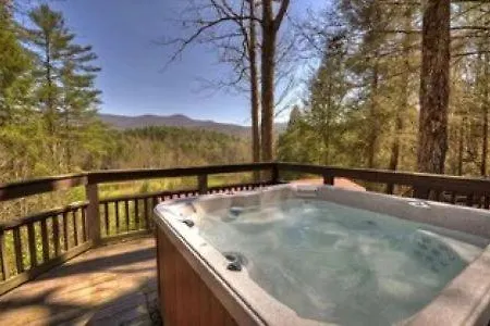 Harpers Creek Lodge And Cabins